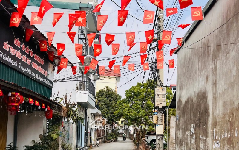 Bán nhà 3 tầng ngõ ô tô thông, diện tích 45m2 tại Ỷ La, Hà Đông Lh 0945255902